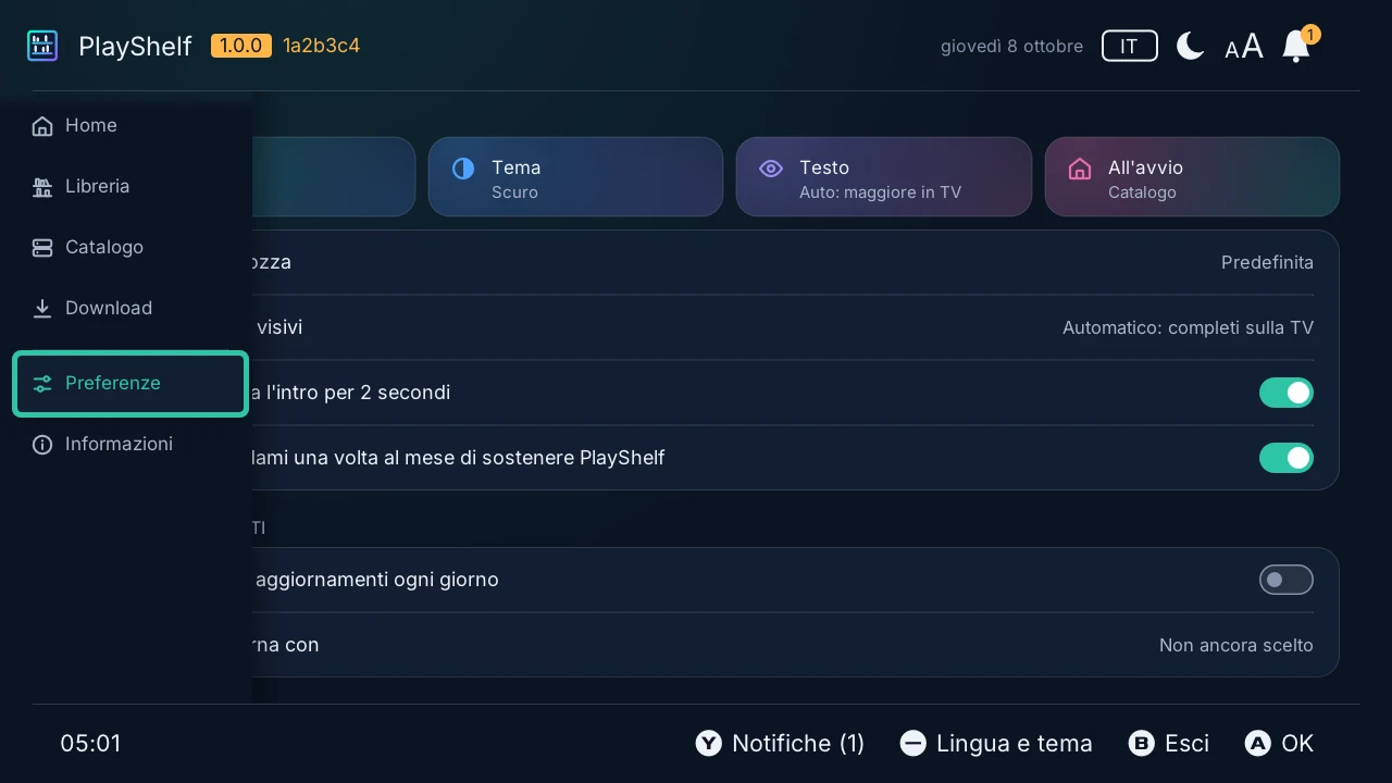 Preferenze: la lingua, il tema, la dimensione del testo, la scheda con cui si apre PlayShelf, poi gli aggiornamenti e il database dei titoli